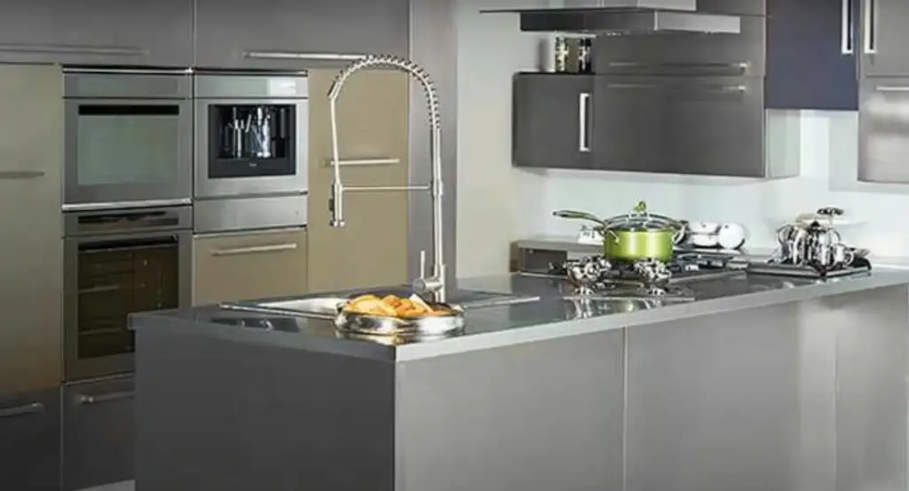 How Much Weight Can Kitchen Hold? KitchenProfy