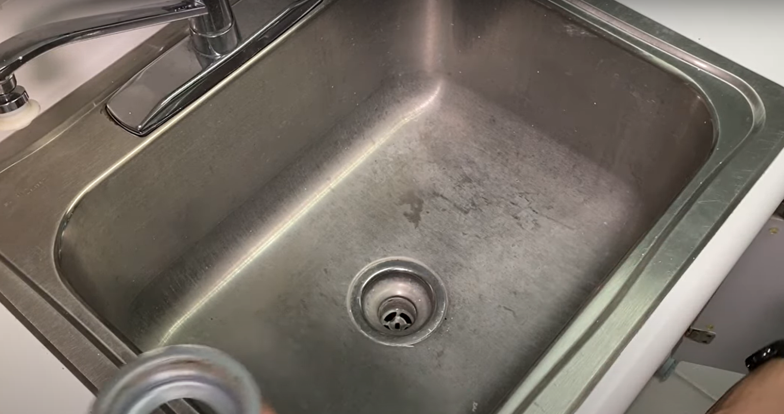 How to Remove a Kitchen Sink That is Glued Down? KitchenProfy