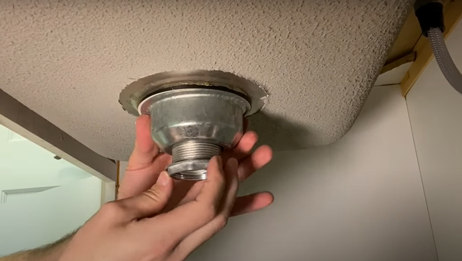 How to Remove a Kitchen Sink That is Glued Down? KitchenProfy