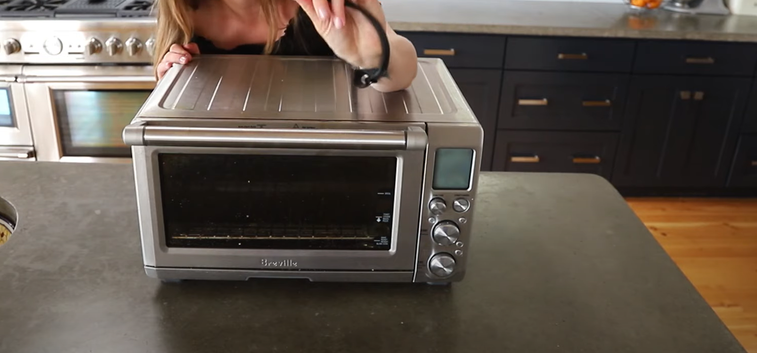 Where To Put A Toaster Oven In A Small Kitchen? - KitchenProfy