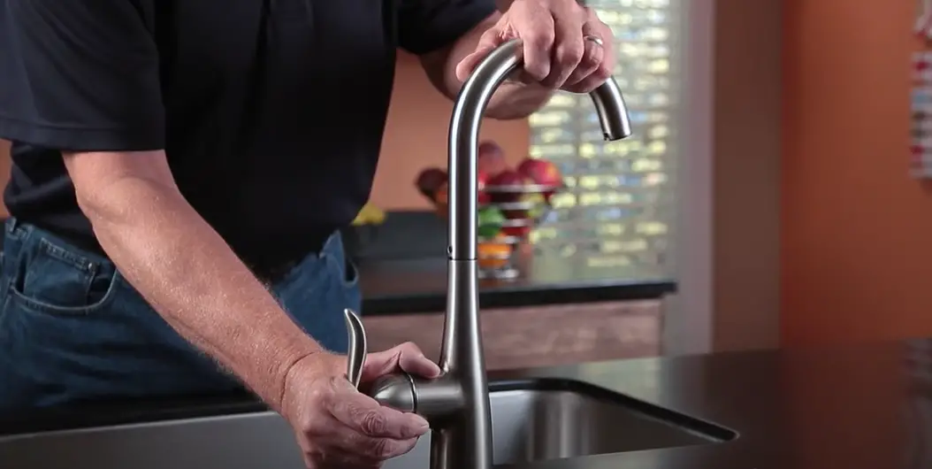 How long does the Moen kitchen faucet last