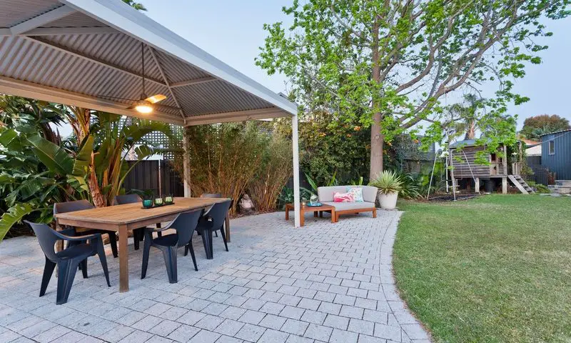 Other furniture and seating for the outdoor kitchen