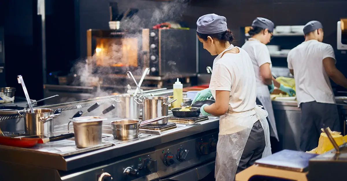 What is the difference between a ghost kitchen and a dark kitchen