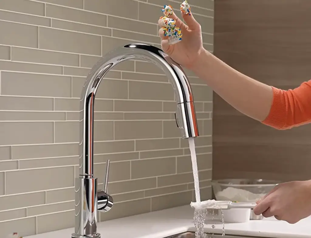 How to Install a Kitchen Faucet?