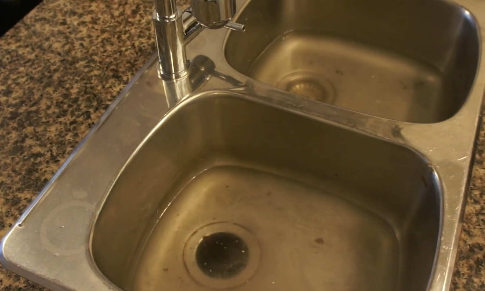 how-to-unclog-a-double-kitchen-sink-with-standing-water-atoallinks