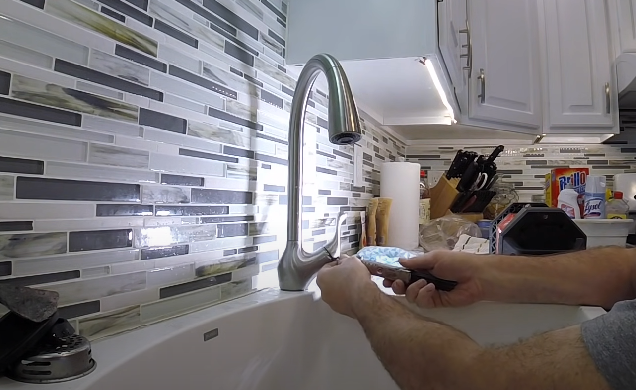 Kitchen Faucet Not Working How to Fix? KitchenProfy