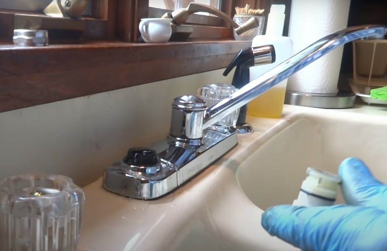 no-hot-water-in-kitchen-sink-how-to-fix-kitchenprofy