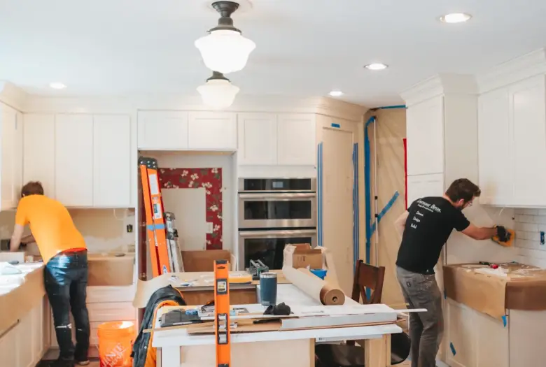 Painting Vs. Refacing Kitchen Cabinets: What’s The Difference 