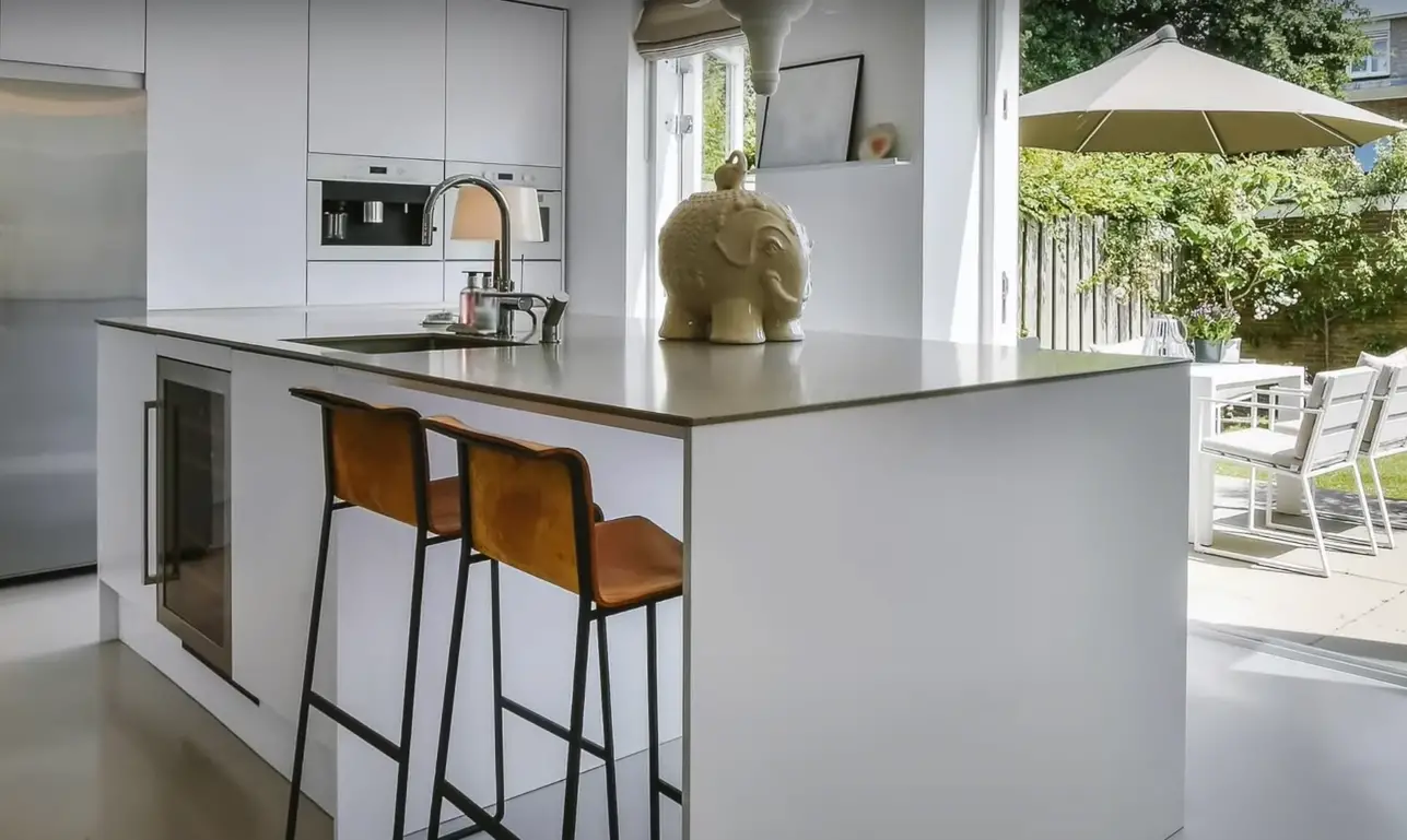 Two Level Kitchen Island vs. One Level Which is Better? KitchenProfy