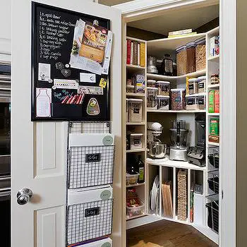 Contemporary Kitchen Design With Walk-In Pantry