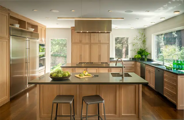 Pros And Cons Of A Kitchen Island In A Farmhouse