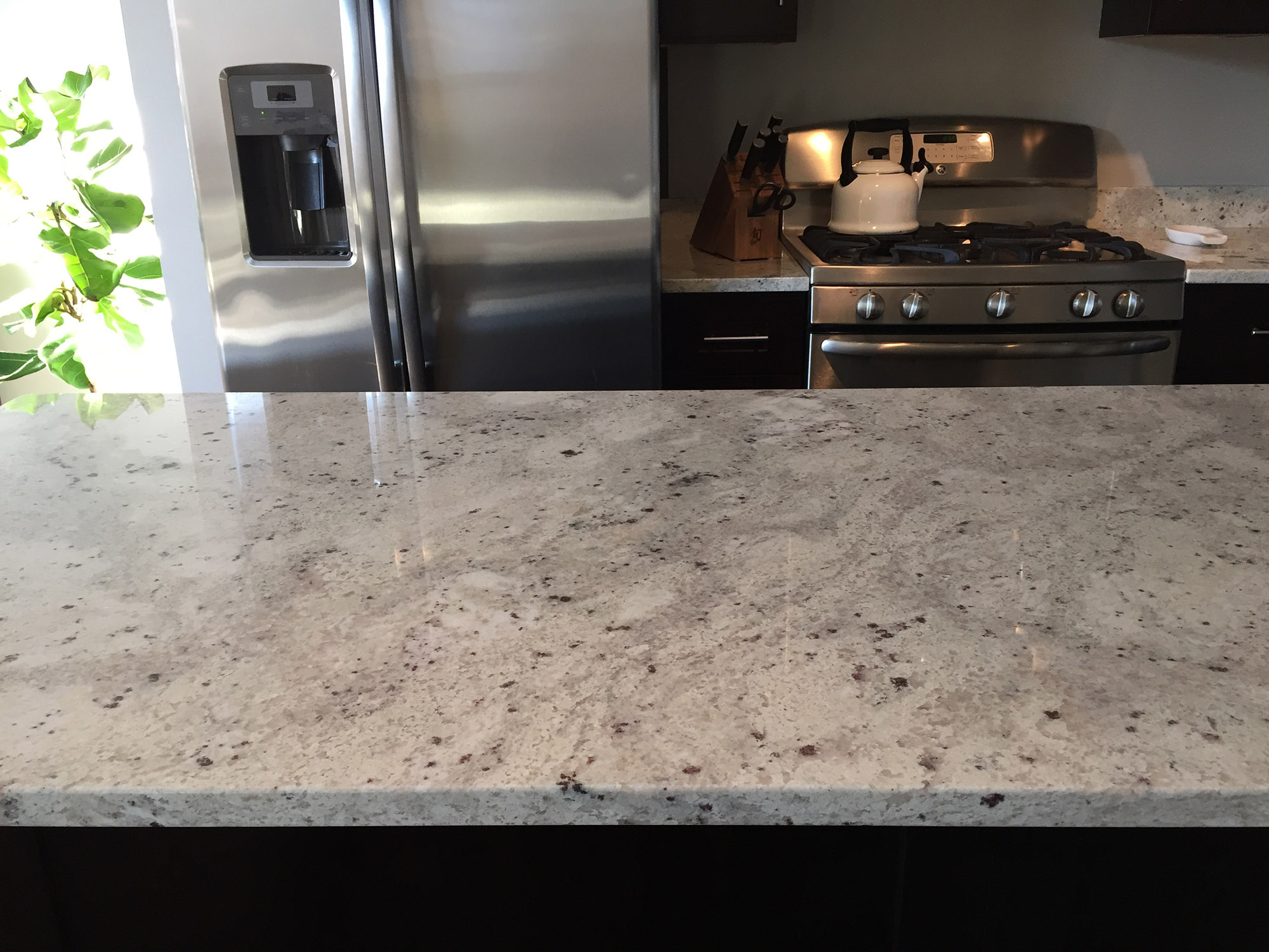 River Stone White Kitchen Countertops