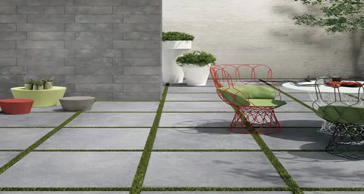 What’s the Difference Between Indoor and Outdoor Tiles