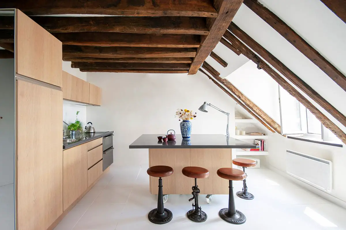 Wood Beams in an Open-Plan Mediterranean Kitchen