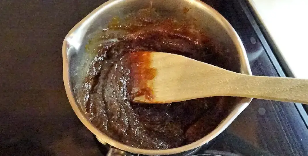 How To Remove Burnt Sugar From The Stovetop