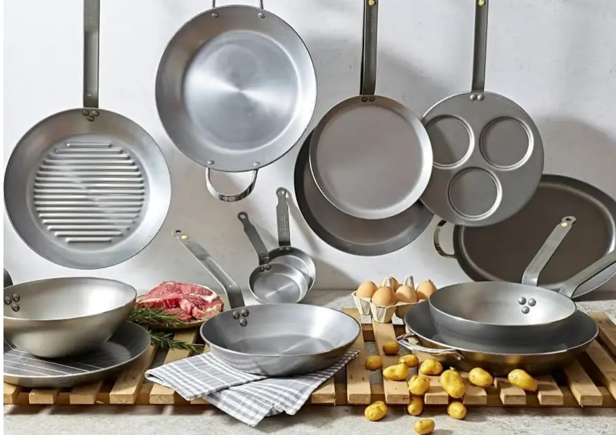 What cookware do most chefs prefer